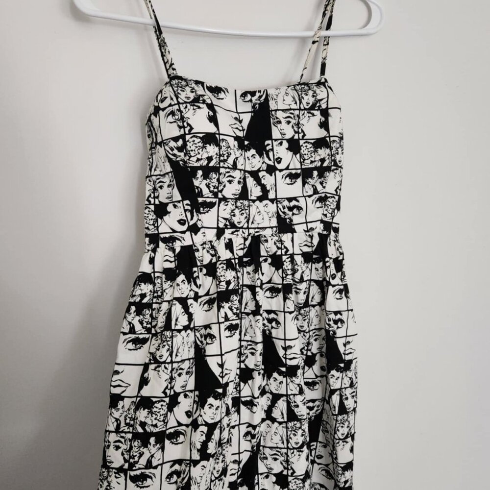 Simons Twik Pulp Comic Dress